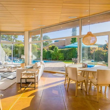 Βίλα Pereire - Superbe A 50 Metres De La