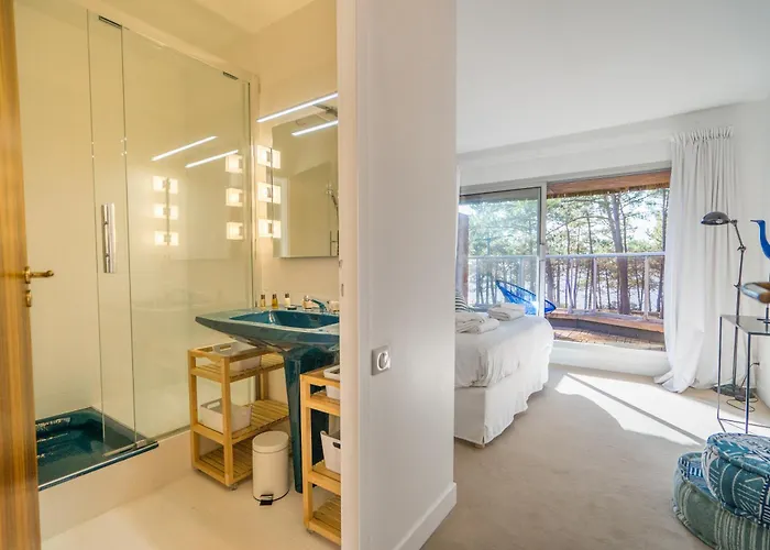 Βίλα Pereire - Superbe A 50 Metres De La